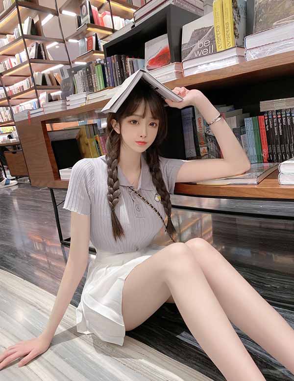 迪拜围经纪人微信